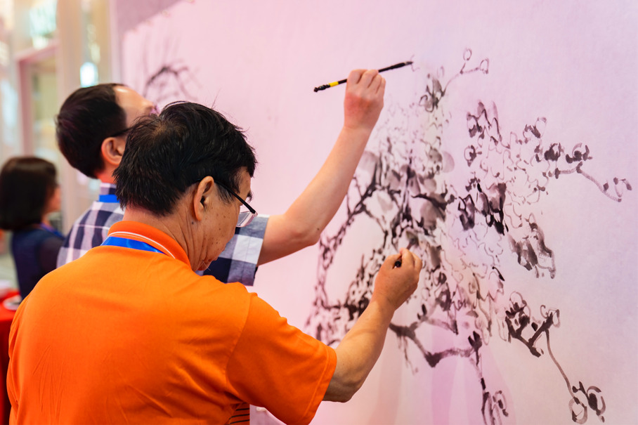 广东动漫嘉年华暨全国首届古紫薇文化节在佛山举行